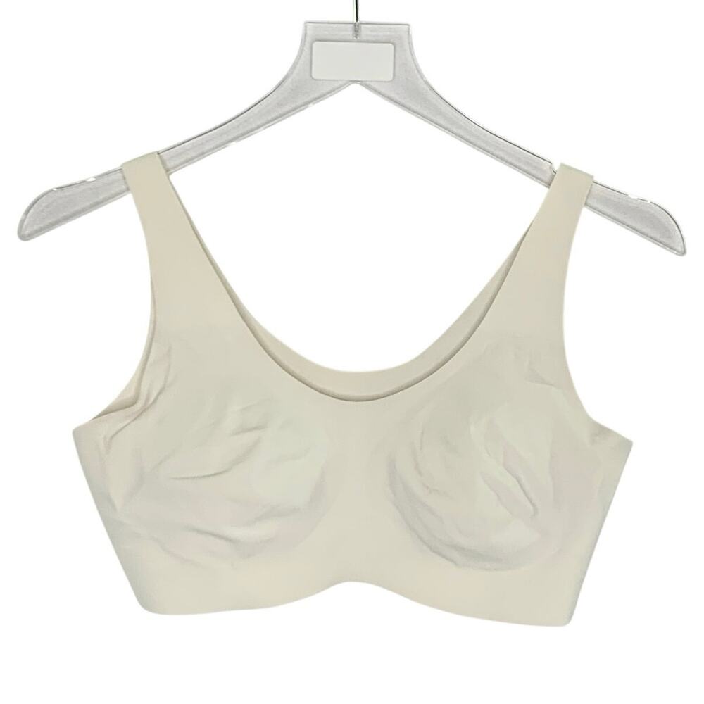 Knix LuxeLift Pullover Wireless Seamless Bra M Cream Light Padding Comfort